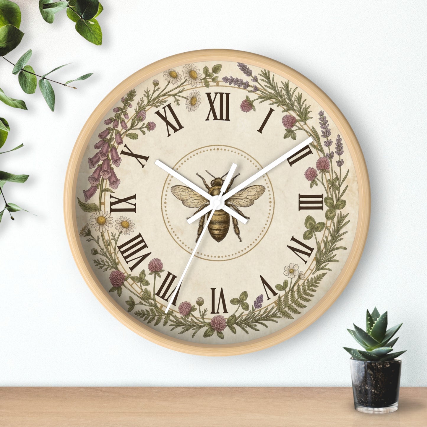 Vintage Bee Wreath Wall Clock | Floral Roman Numerals