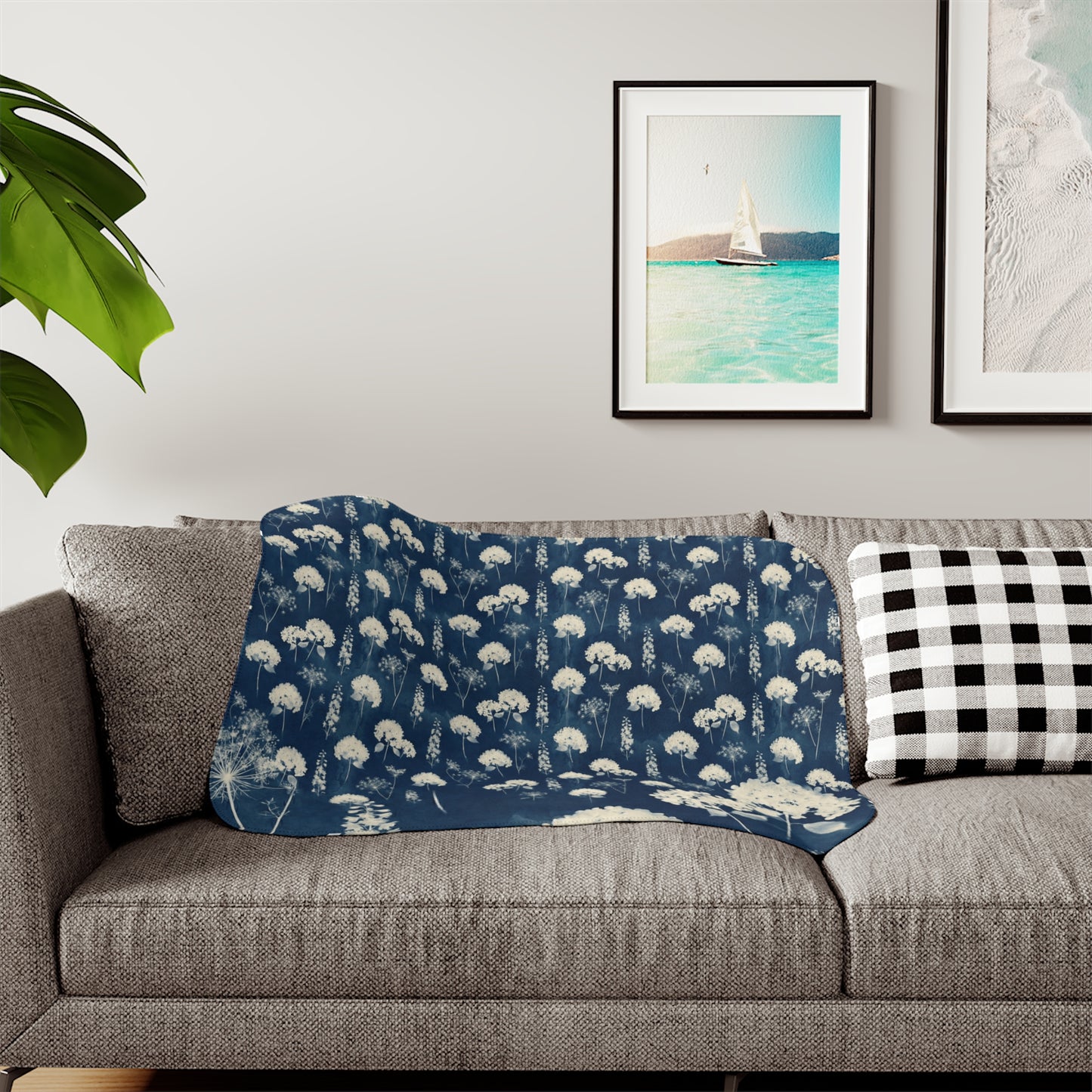 White Queen Anne's Lace Pattern Sherpa Blanket | Indigo Floral Print