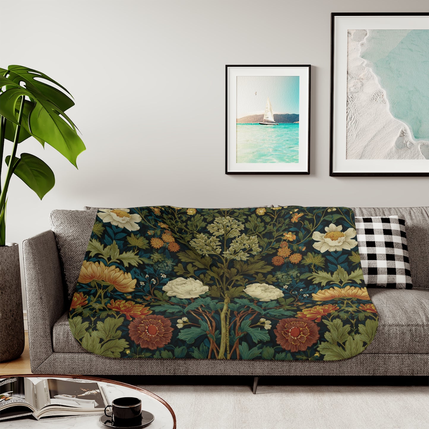 William Morris Style Floral Pattern Sherpa Blanket | Vintage Botanical Throw