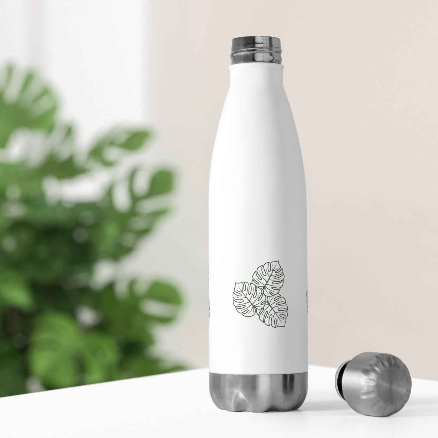 Monstera Deliciosa Leaf Minimalist 20oz Insulated Bottle | Tropical Water Bottle