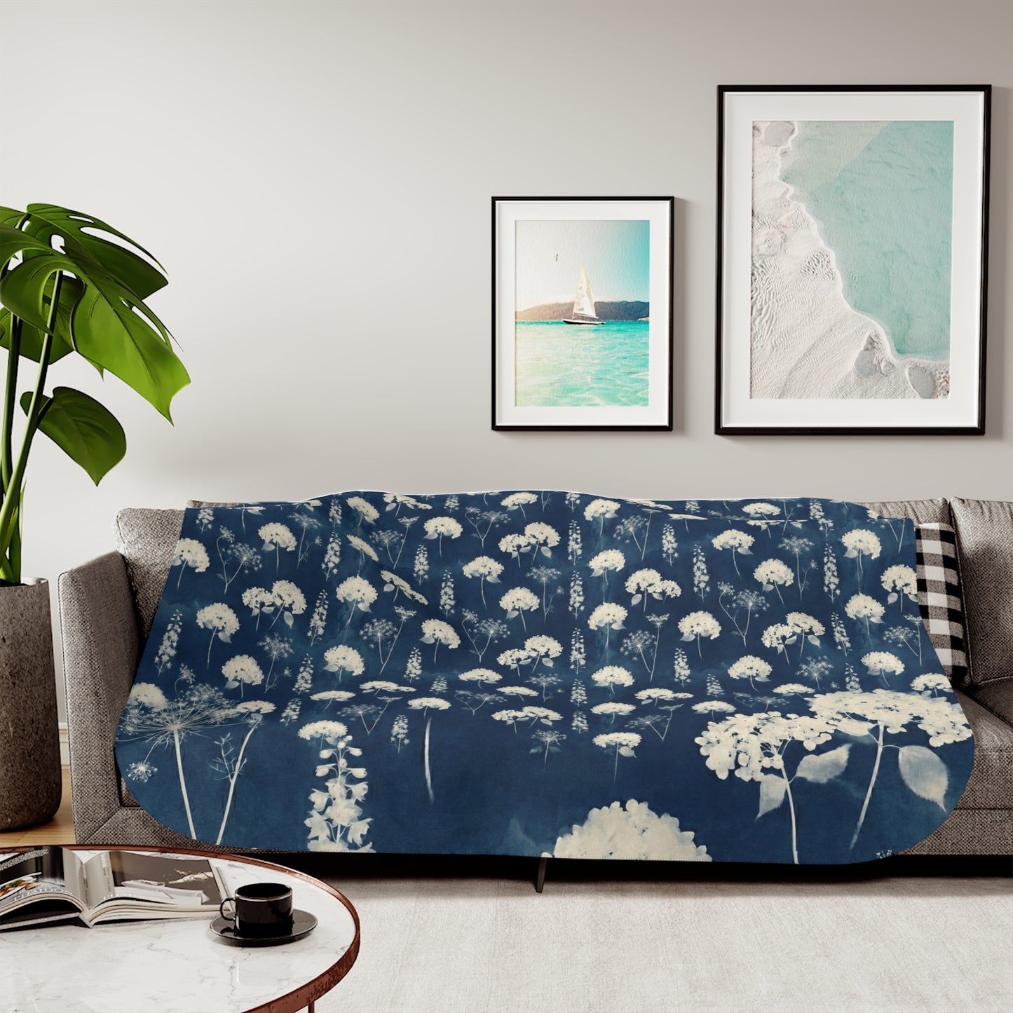 White Queen Anne's Lace Pattern Sherpa Blanket | Indigo Floral Print