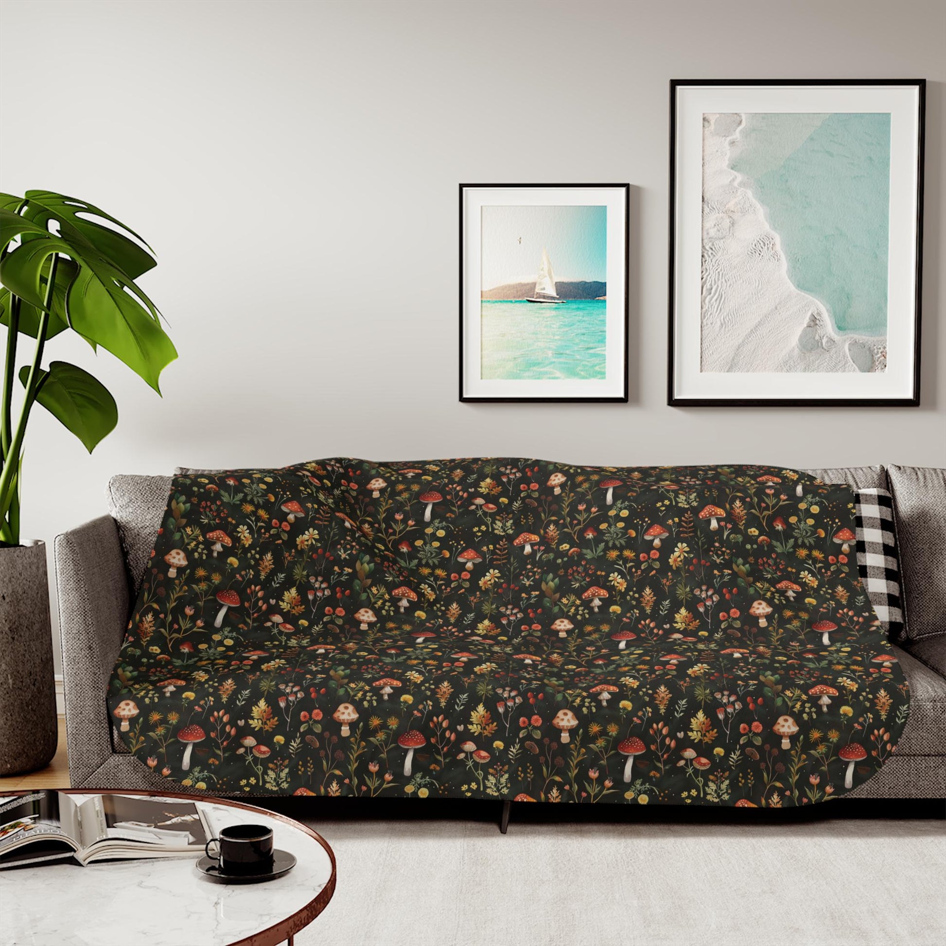 Autumn Mushroom Pattern Sherpa Blanket | Forest Fungi Cozy Throw